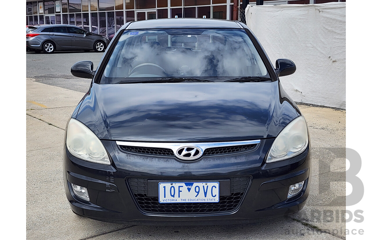 07/2009 Hyundai i30 SLX FD MY09 5d Hatchback Black 2.0L