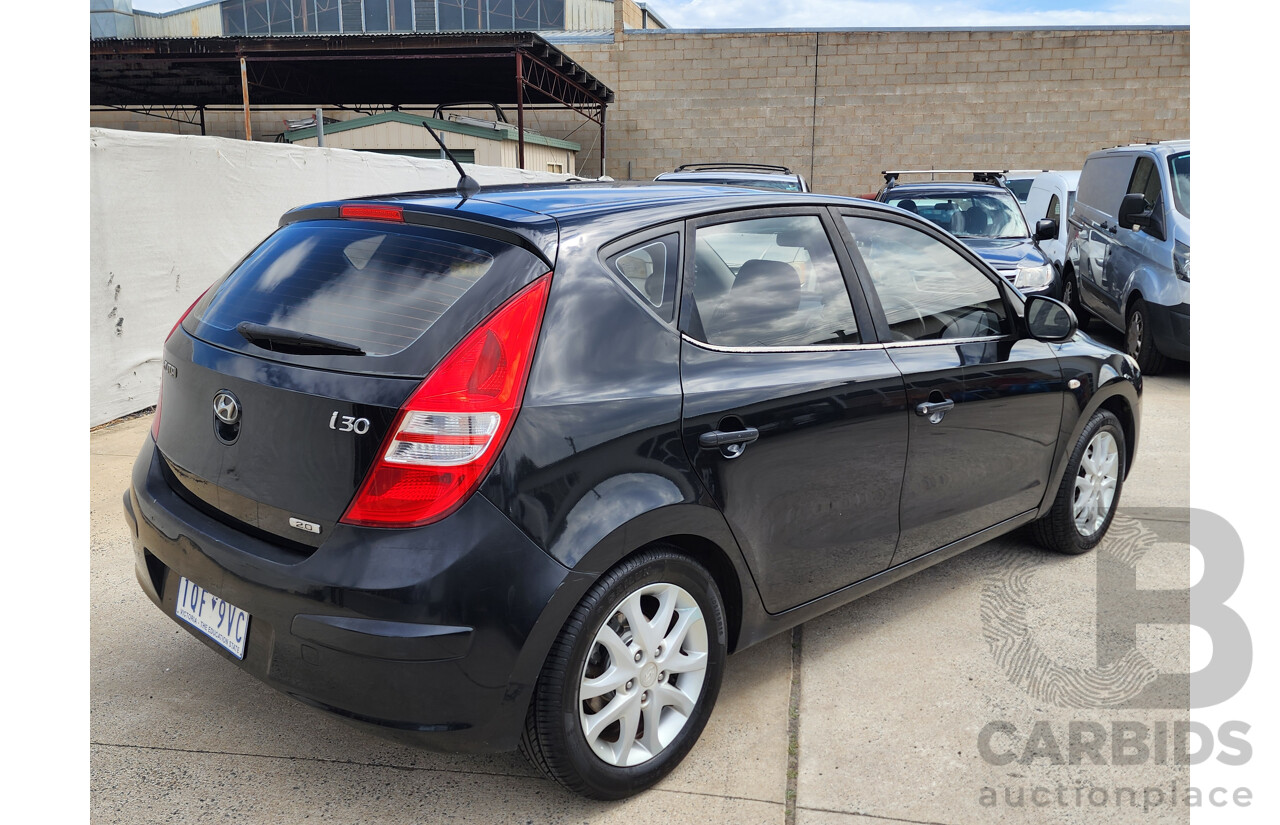 07/2009 Hyundai i30 SLX FD MY09 5d Hatchback Black 2.0L