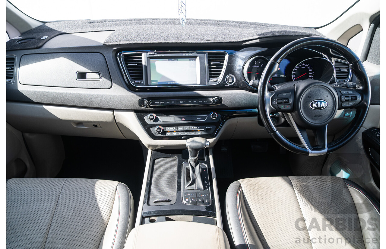02/2018 Kia Carnival Platinum YP MY18 4d Wagon Snow Pearl White Turbo Diesel 2.2L - 8 Seater