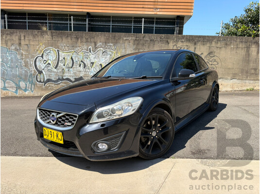 10/2012 Volvo C30 T5 R-DESIGN (FWD) MY12 3d Hatchback Black 2.5L