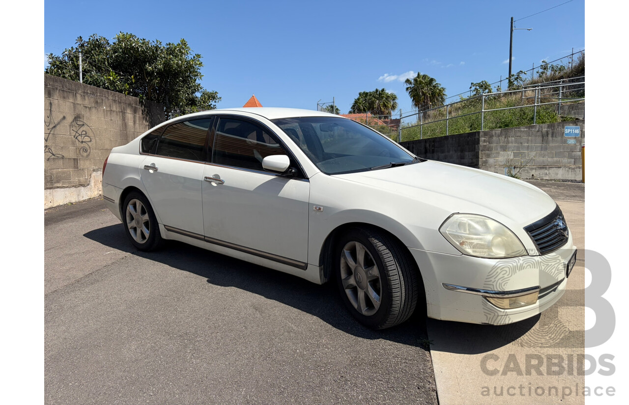 03/2009 Nissan Maxima ST-L J31 MY06 4d Sedan White 3.5L