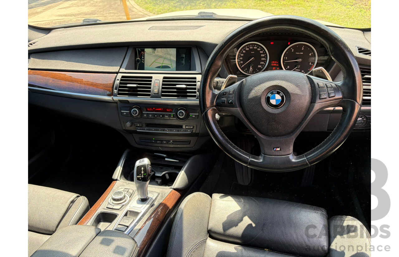 01/2013 BMW X6 xDRIVE30d (AWD) E71 MY12 4d Coupe White 3.0L