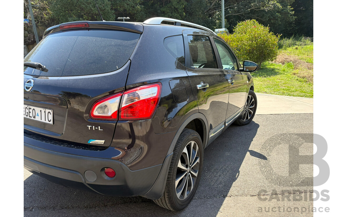 06/2014 Nissan Dualis Ti-L J10 MY13 4d Wagon Nightshade Purple 2.0L