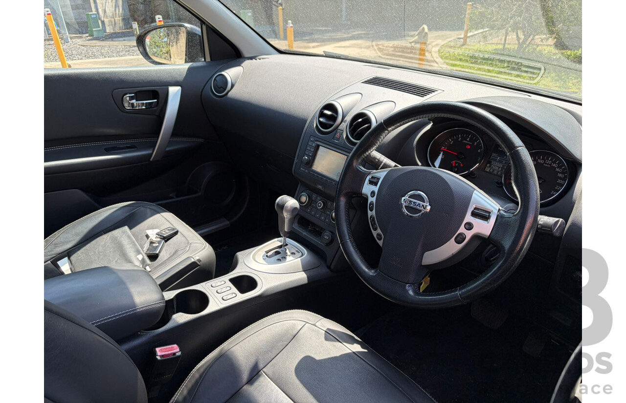 06/2014 Nissan Dualis Ti-L J10 MY13 4d Wagon Nightshade Purple 2.0L