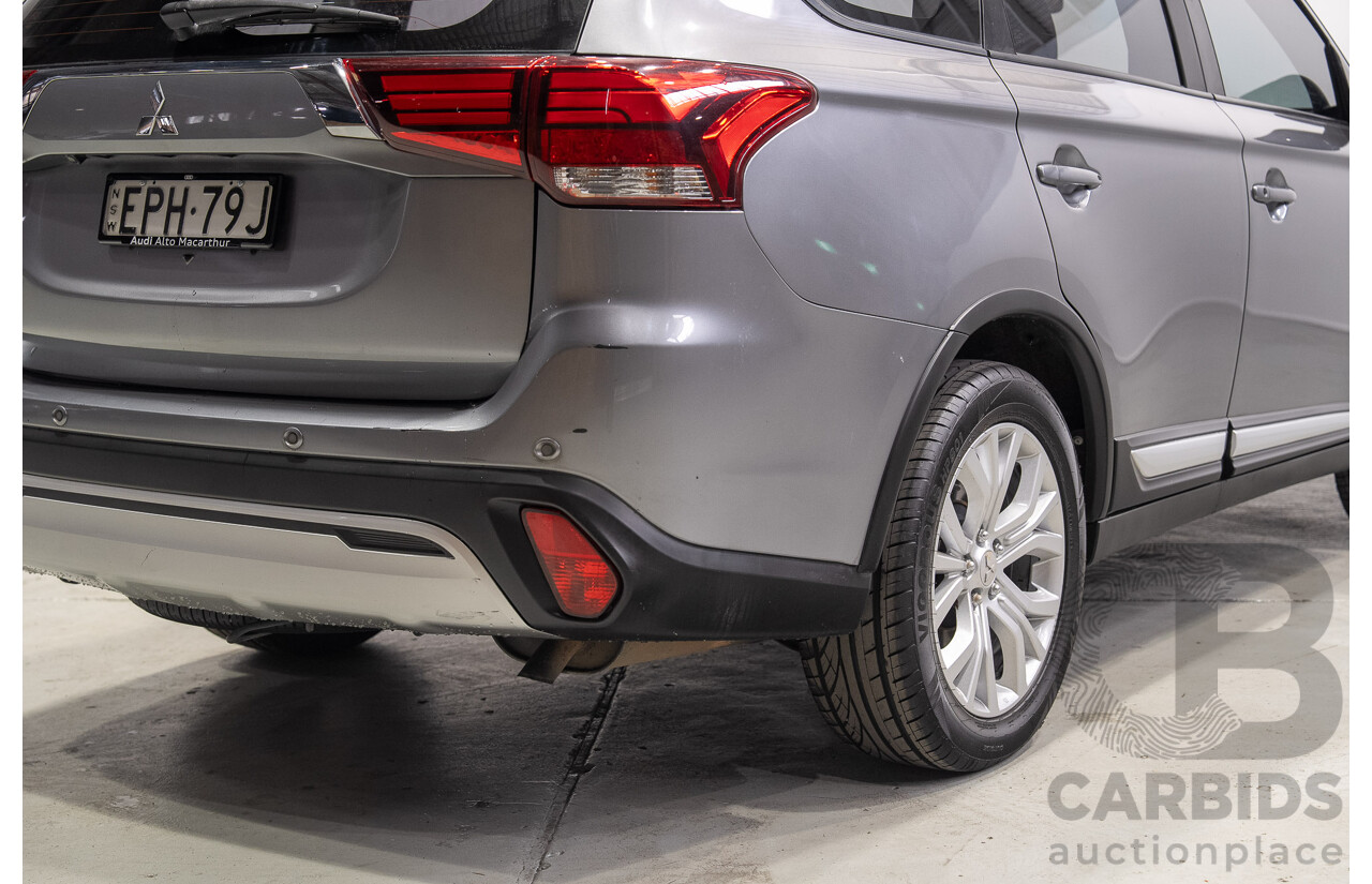 06/2021 Mitsubishi Outlander ES ZL MY21 4d Wagon Grey 2.4L - 7 Seater