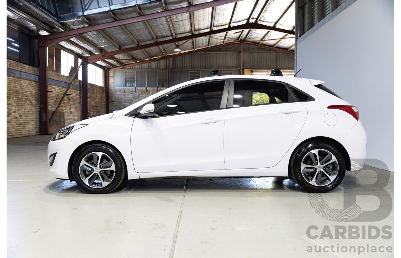 08/2015 Hyundai I30 ACTIVE X GD3 SERIES 2 5d Hatchback White 1.8L