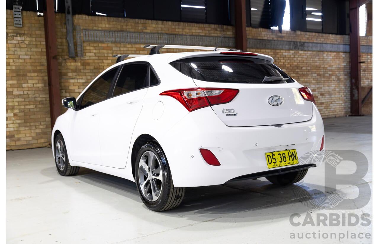 08/2015 Hyundai I30 ACTIVE X GD3 SERIES 2 5d Hatchback White 1.8L