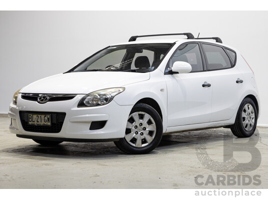 12/2010 Hyundai I30 SX FD MY11 5d Hatchback White 2.0L