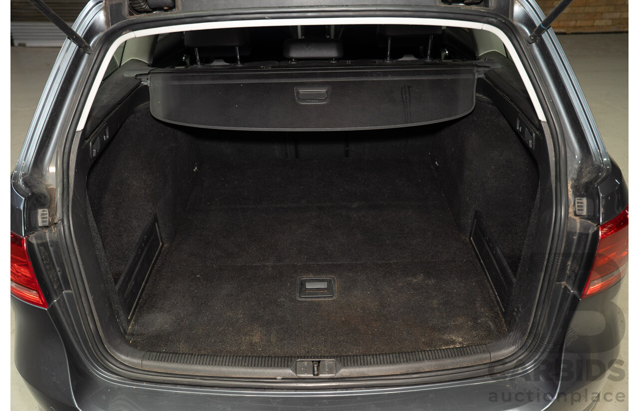 07/2013 Volkswagen Passat V6 FSI Highline (AWD) 3C MY13.5 4d Wagon Grey 3.6L