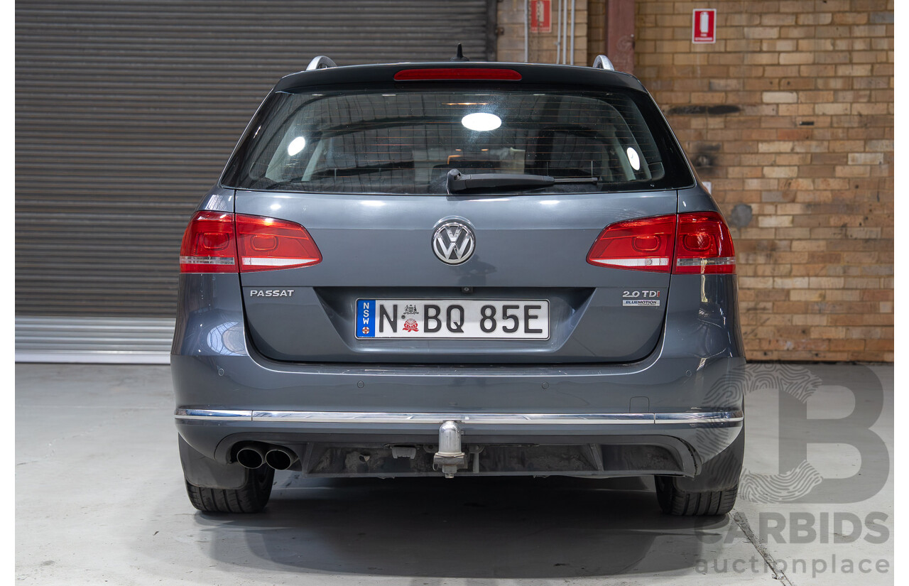 07/2013 Volkswagen Passat V6 FSI Highline (AWD) 3C MY13.5 4d Wagon Grey 3.6L
