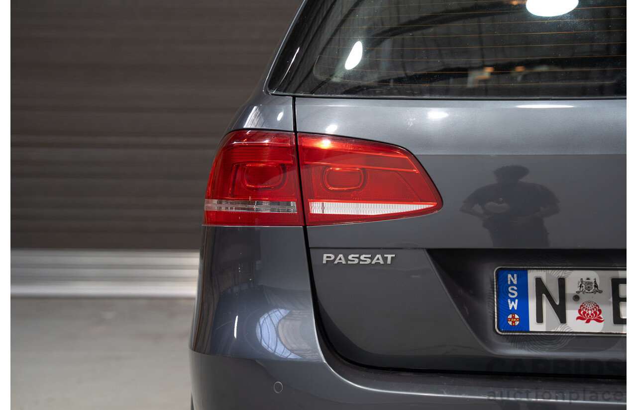 07/2013 Volkswagen Passat V6 FSI Highline (AWD) 3C MY13.5 4d Wagon Grey 3.6L