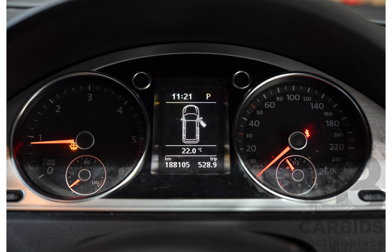 07/2013 Volkswagen Passat V6 FSI Highline (AWD) 3C MY13.5 4d Wagon Grey 3.6L