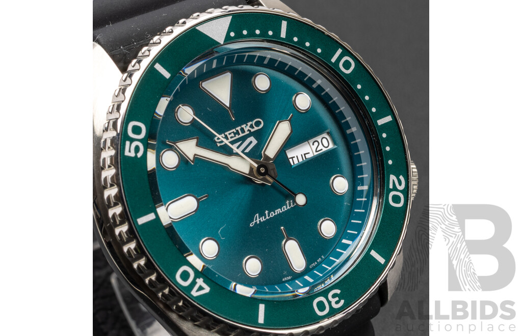 Seiko 5 Sport Men's 24 Jewels Automatic Watch - 4R36-07G0