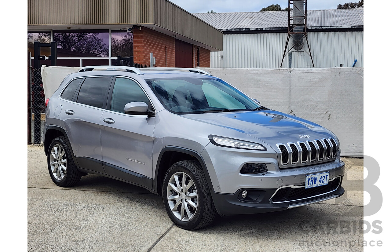 09/2017 Jeep Cherokee Limited (4x4) KL MY17 4d Wagon Silver 3.2L