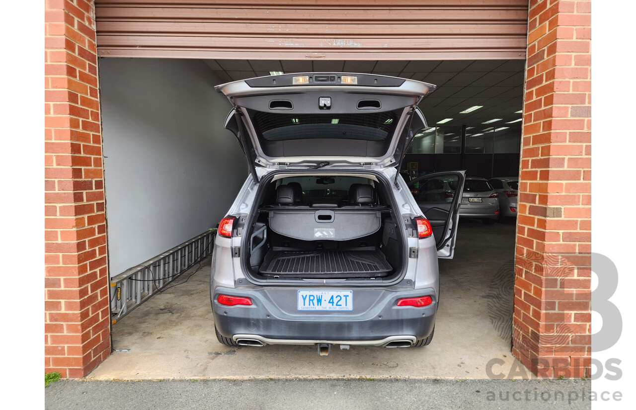 09/2017 Jeep Cherokee Limited (4x4) KL MY17 4d Wagon Silver 3.2L