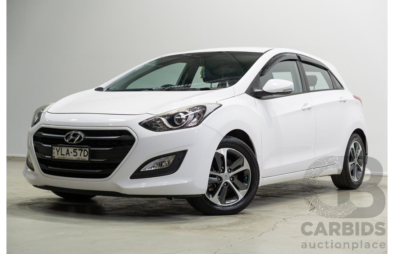 05/2015 Hyundai I30 ACTIVE X GD3 SERIES 2 5d Hatchback White 1.8L