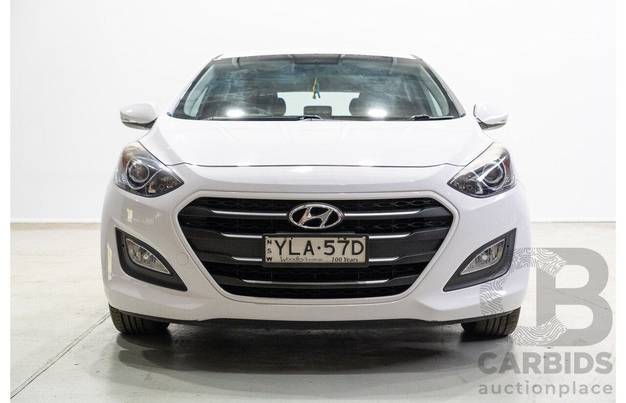 05/2015 Hyundai I30 ACTIVE X GD3 SERIES 2 5d Hatchback White 1.8L
