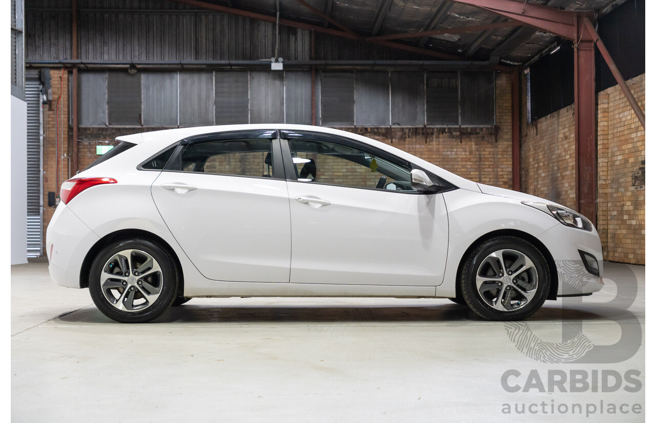 05/2015 Hyundai I30 ACTIVE X GD3 SERIES 2 5d Hatchback White 1.8L