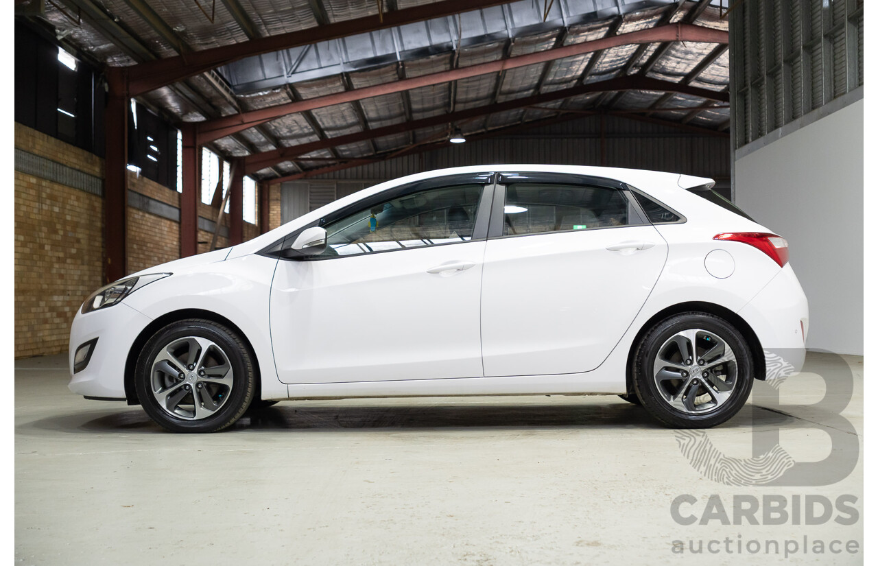 05/2015 Hyundai I30 ACTIVE X GD3 SERIES 2 5d Hatchback White 1.8L