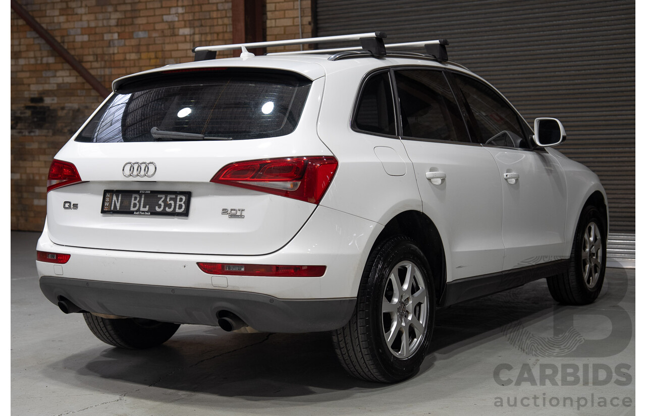 08/2010 Audi Q5 2.0 TFSI Quattro 8R MY11 4d Wagon White 2.0L