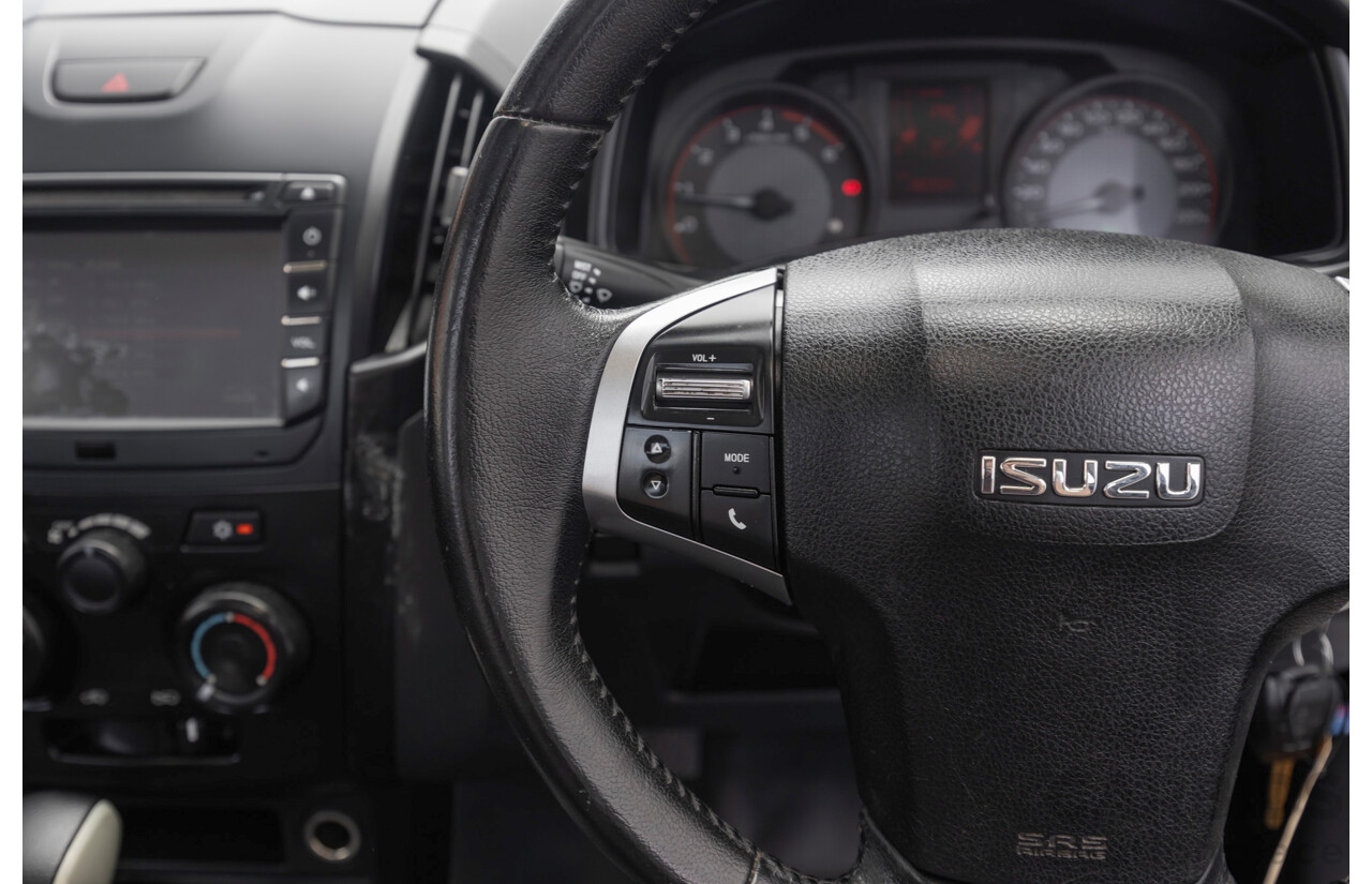 4/2017 Isuzu D-Max SX (4x2) TF MY17 C/Chas White Turbo Diesel 3.0L