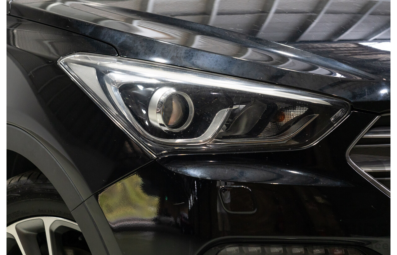 08/2017 Hyundai Santa Fe Highlander CRDi (4x4) DM5 MY18 4d Wagon Black Turbo Diesel 2.2L