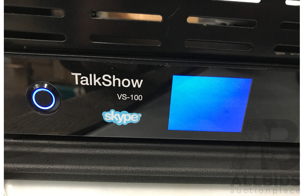 NewTek (VS-100) TalkShow Video Calling System with Carry Case