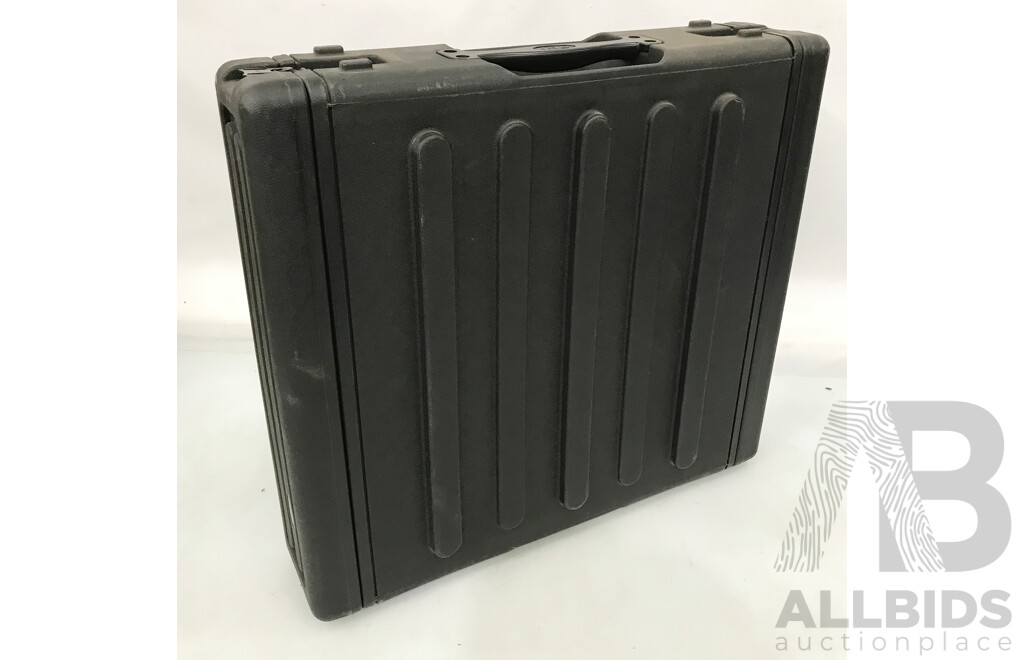 NewTek (VS-100) TalkShow Video Calling System with Carry Case