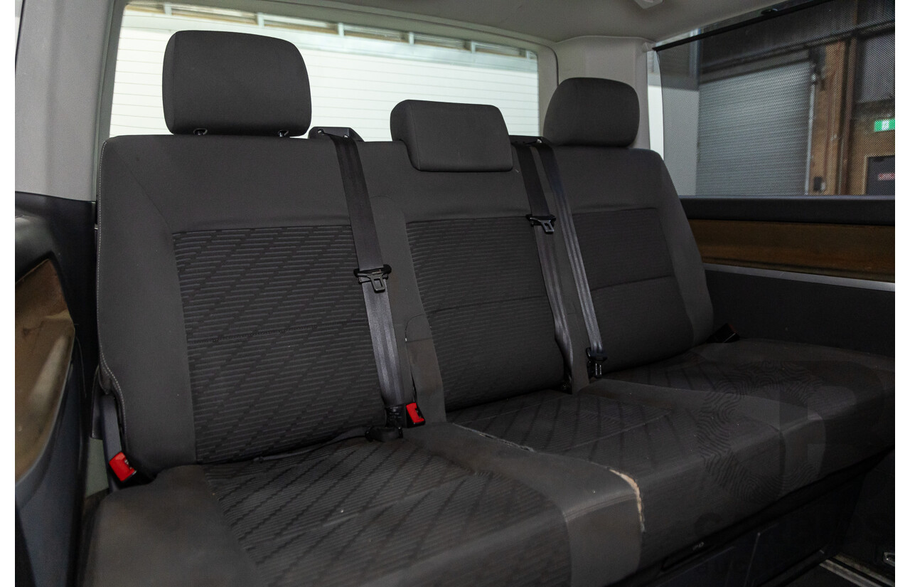 10/2011 Volkswagen Multivan 103 TDI Comfortline T5 MY10 4D Wagon Grey Turbo Diesel 2.0L - 7 Seater