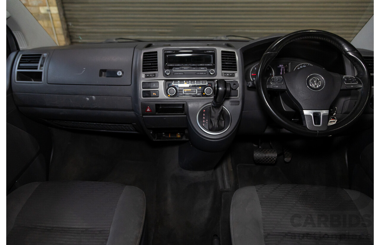 10/2011 Volkswagen Multivan 103 TDI Comfortline T5 MY10 4D Wagon Grey Turbo Diesel 2.0L - 7 Seater