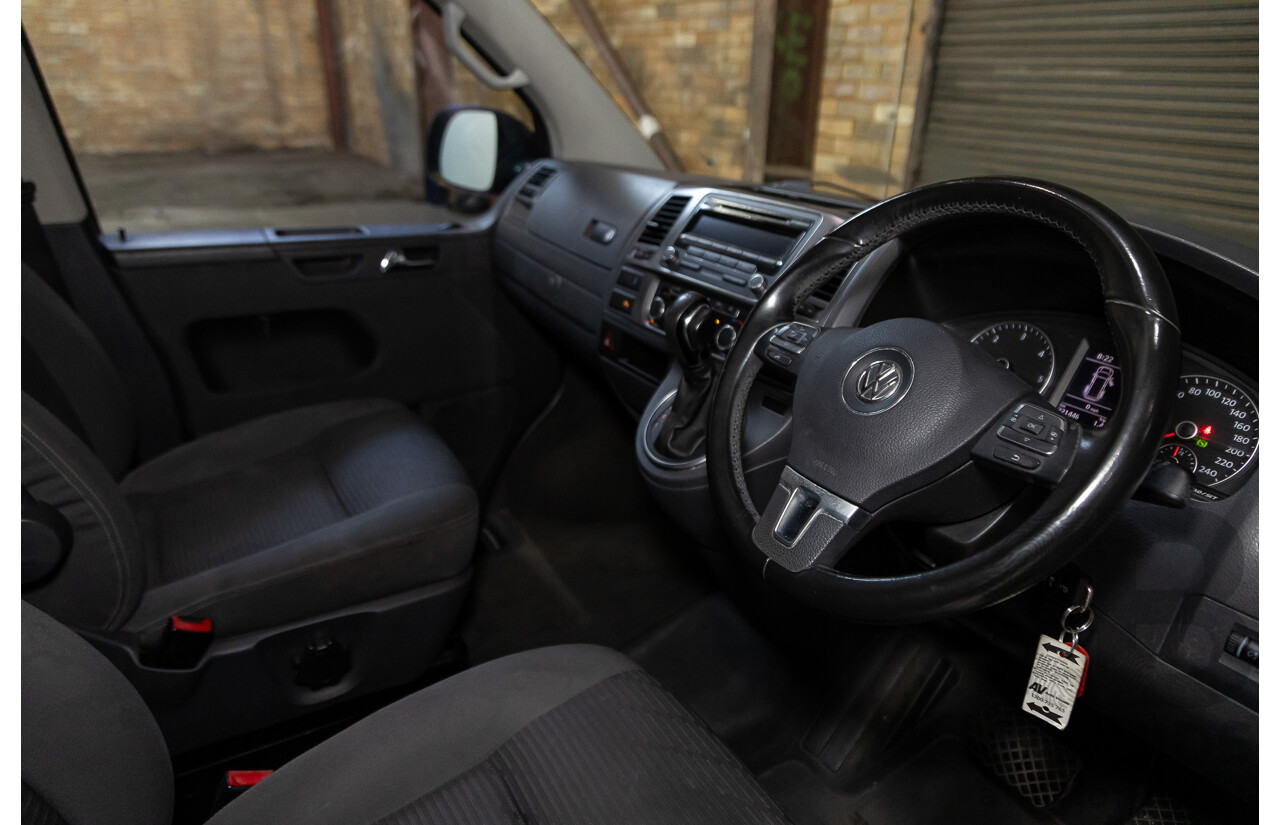 10/2011 Volkswagen Multivan 103 TDI Comfortline T5 MY10 4D Wagon Grey Turbo Diesel 2.0L - 7 Seater