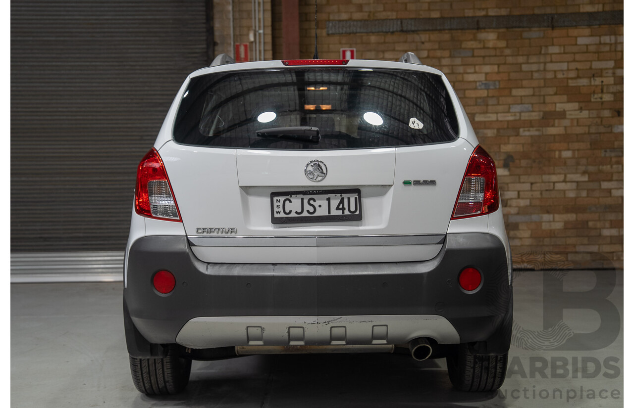 12/2012 Holden Captiva 5 CG MY12 4d Wagon White 2.4L