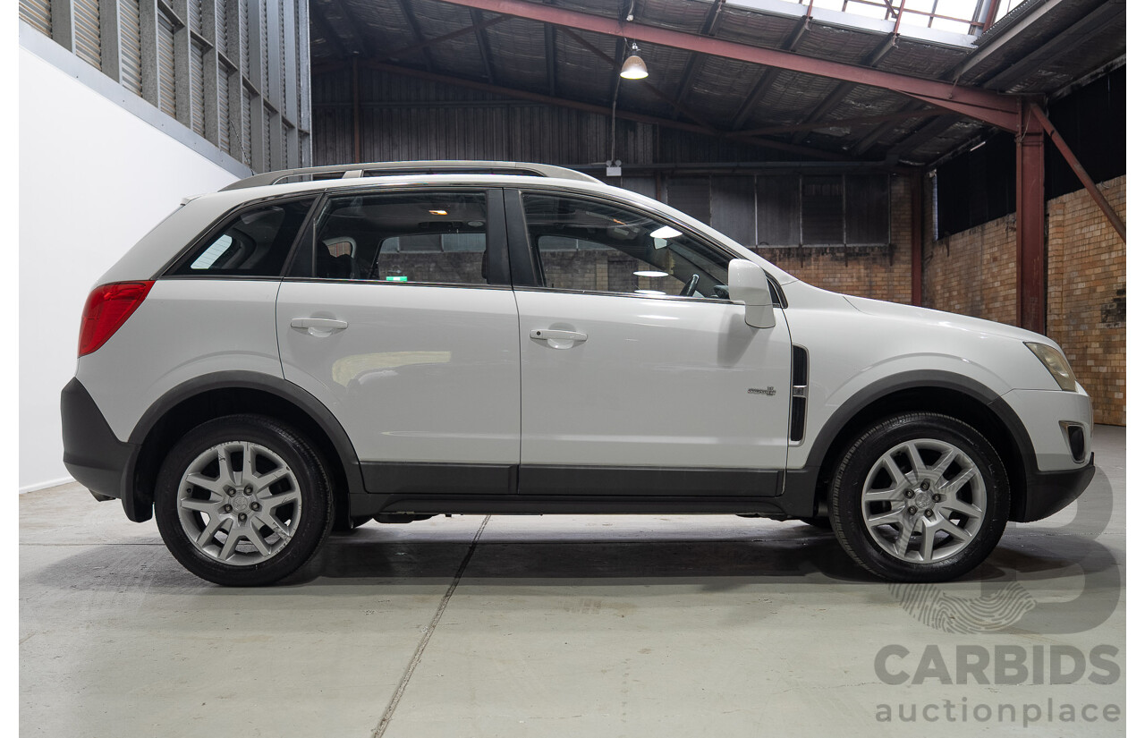 12/2012 Holden Captiva 5 CG MY12 4d Wagon White 2.4L