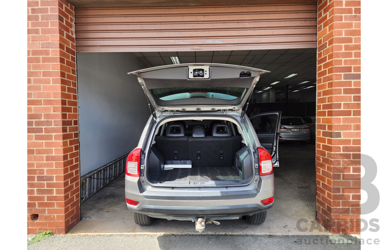 11/2012 Jeep Compass Sport (4x4) MK MY13 4d Wagon Grey 2.4L