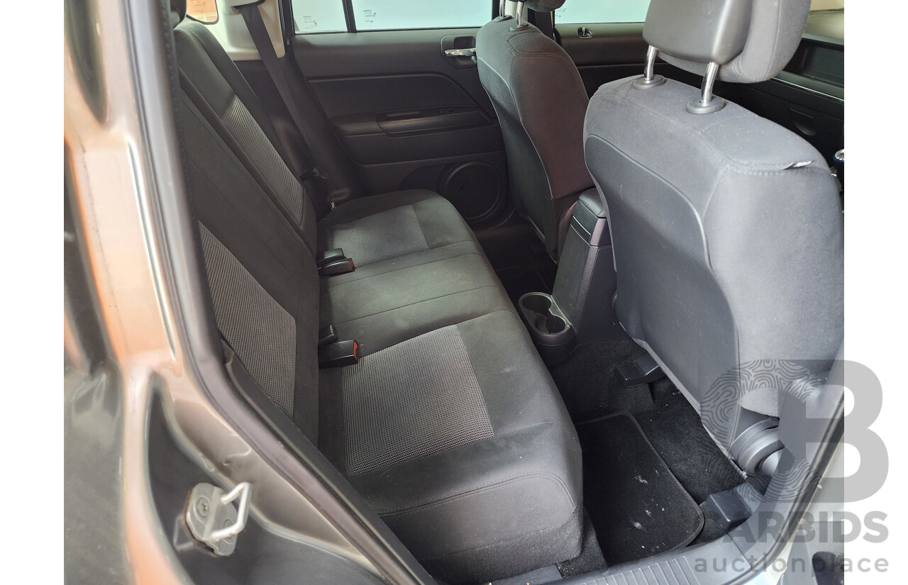 11/2012 Jeep Compass Sport (4x4) MK MY13 4d Wagon Grey 2.4L