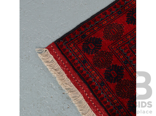 Hand Knotted Pakistani Rug