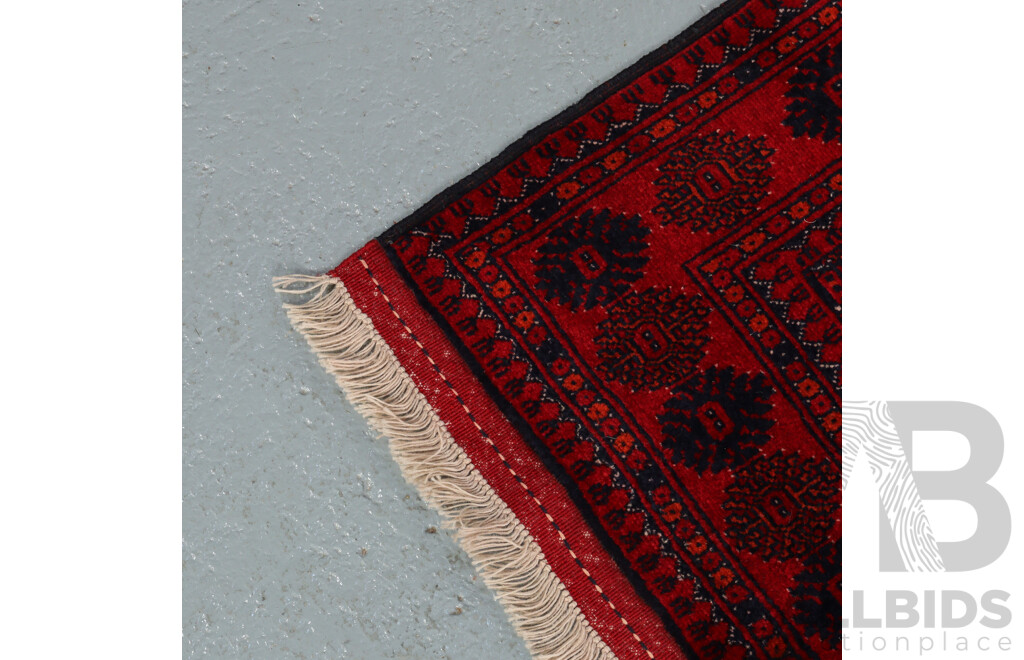 Hand Knotted Pakistani Rug