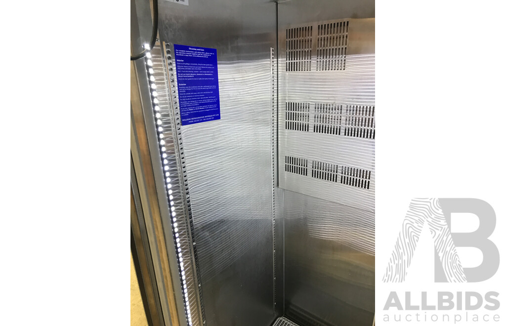 Williams Pearl Star 2 Glass Door Upright Fridge