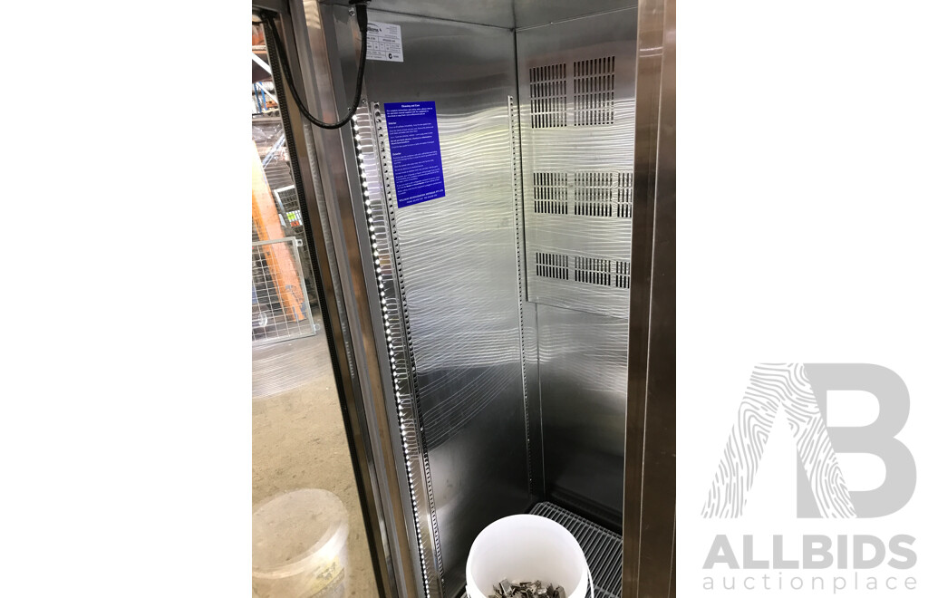 Williams Pearl Star Two Glass Door Upright Fridge