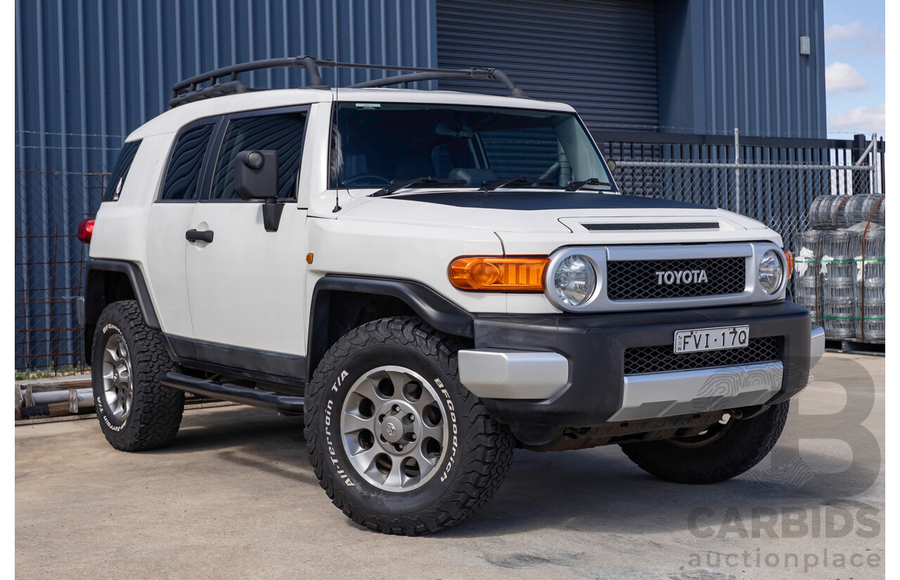 05/2012 Toyota FJ Cruiser (4x4) GSJ15R 4D Wagon Iceberg White 4.0L