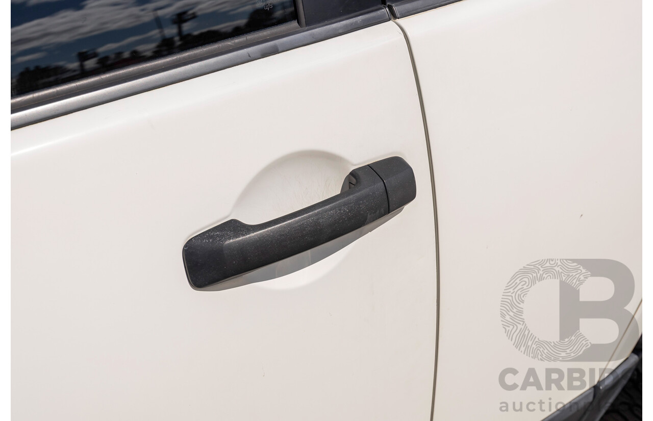 05/2012 Toyota FJ Cruiser (4x4) GSJ15R 4D Wagon Iceberg White 4.0L