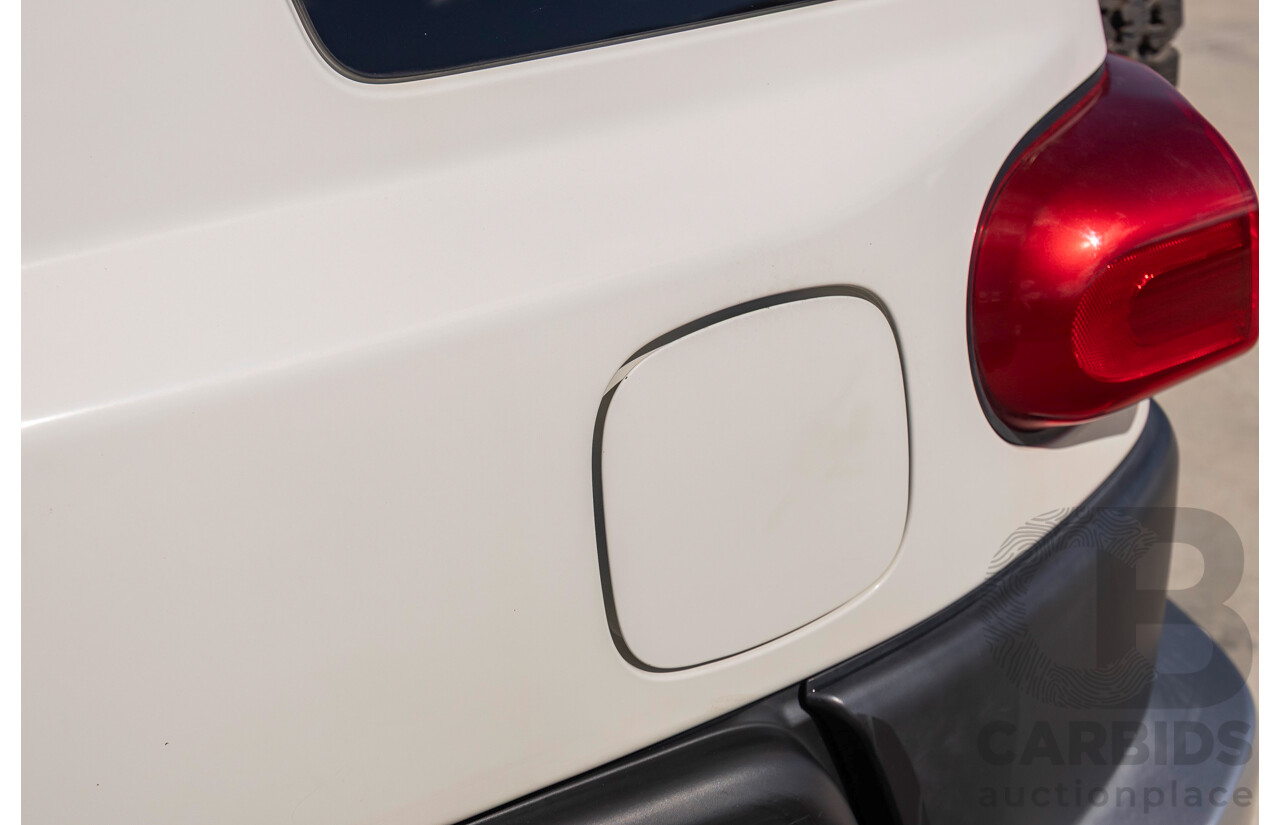 05/2012 Toyota FJ Cruiser (4x4) GSJ15R 4D Wagon Iceberg White 4.0L