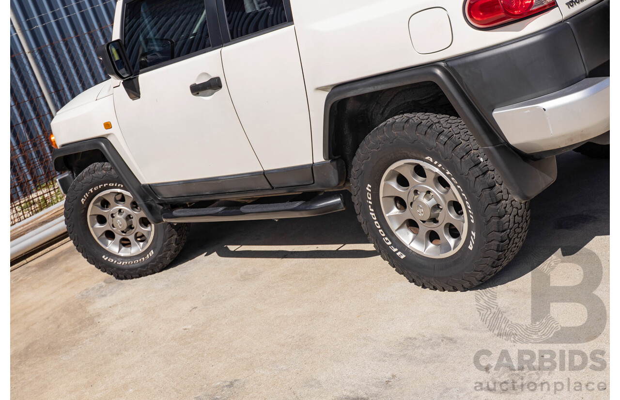 05/2012 Toyota FJ Cruiser (4x4) GSJ15R 4D Wagon Iceberg White 4.0L