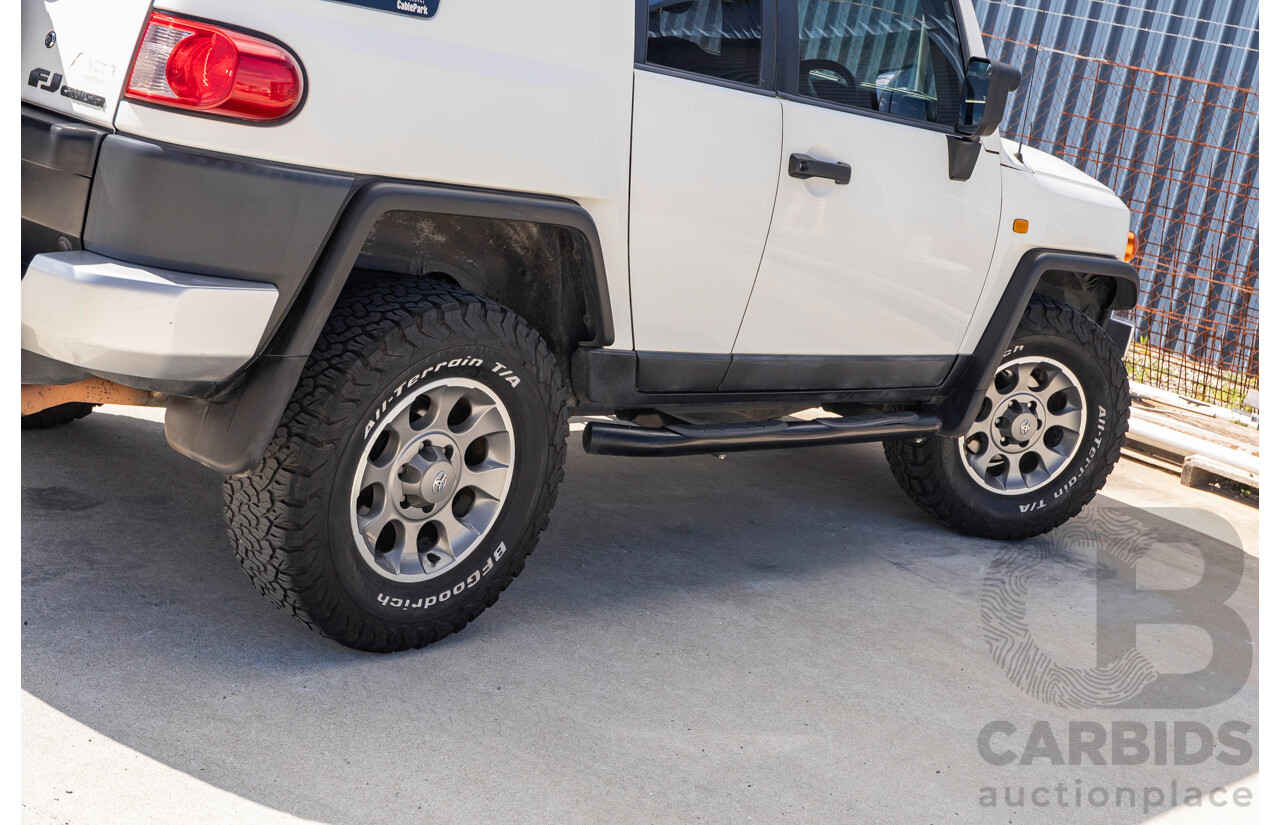 05/2012 Toyota FJ Cruiser (4x4) GSJ15R 4D Wagon Iceberg White 4.0L