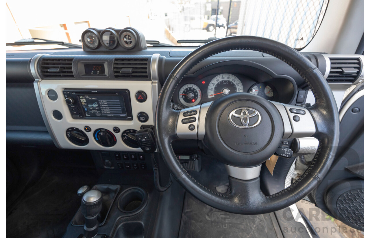 05/2012 Toyota FJ Cruiser (4x4) GSJ15R 4D Wagon Iceberg White 4.0L