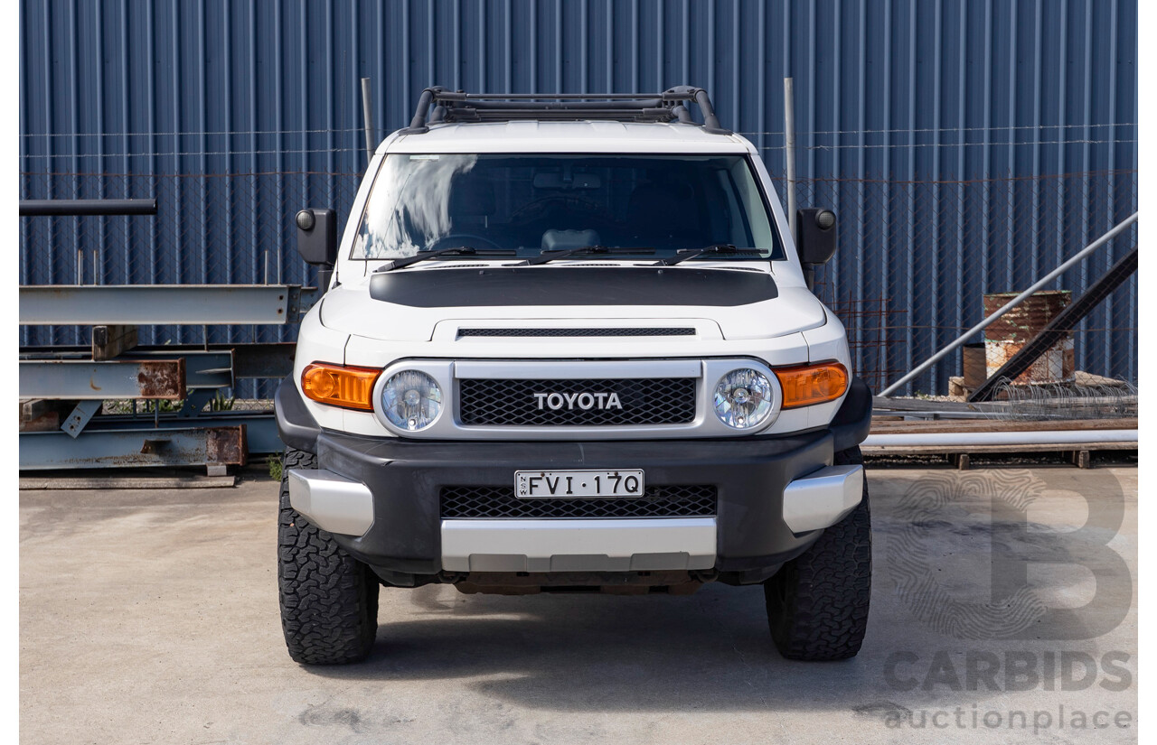 05/2012 Toyota FJ Cruiser (4x4) GSJ15R 4D Wagon Iceberg White 4.0L