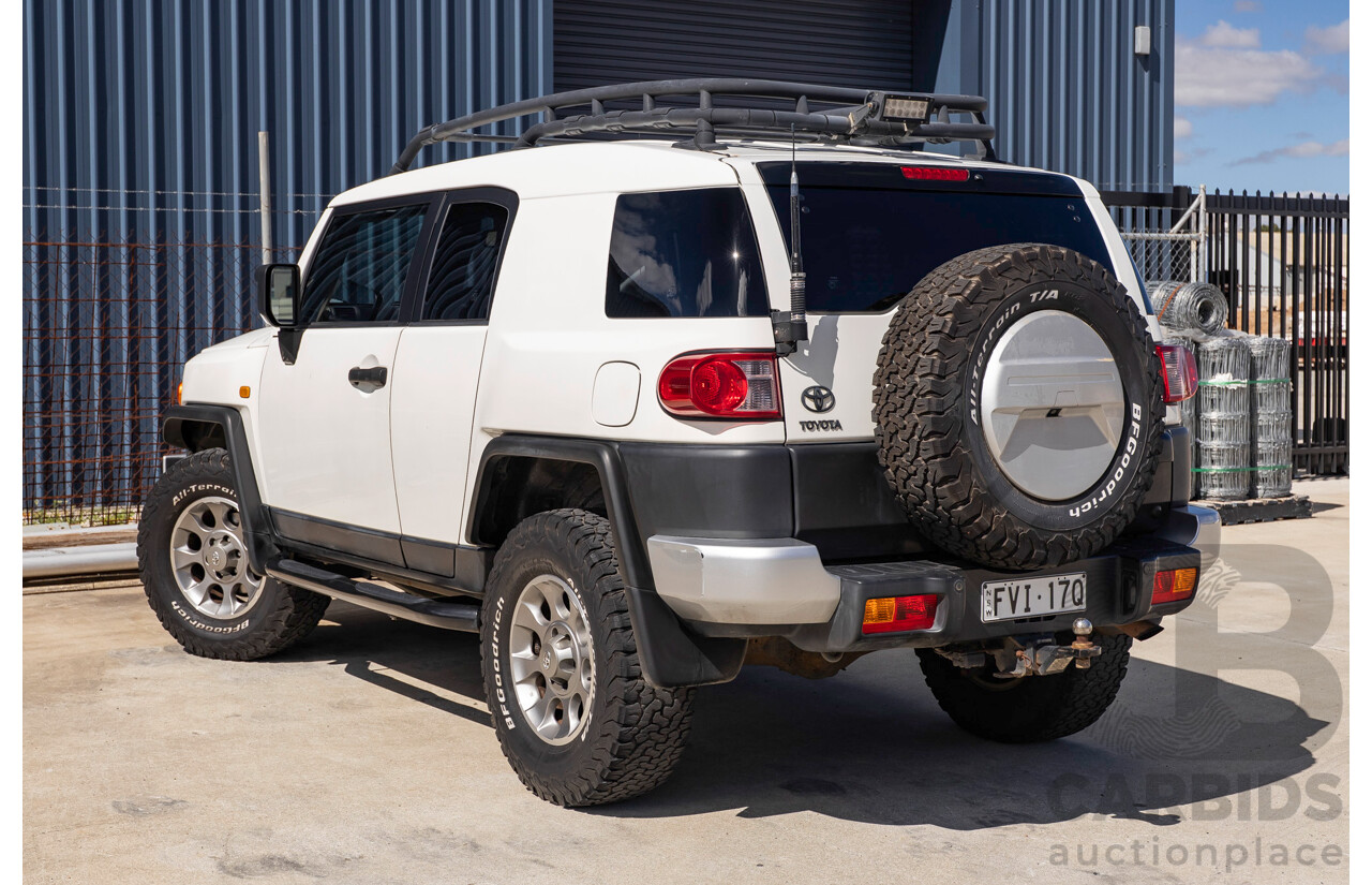 05/2012 Toyota FJ Cruiser (4x4) GSJ15R 4D Wagon Iceberg White 4.0L