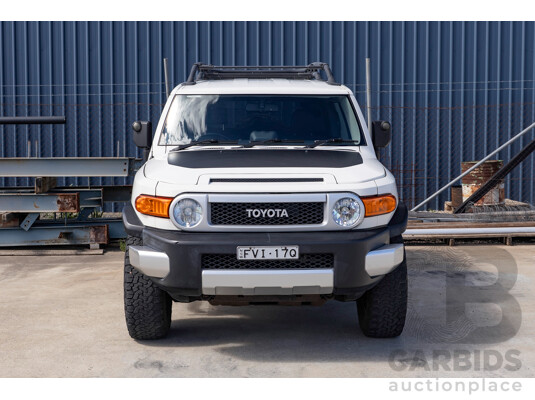 05/2012 Toyota FJ Cruiser (4x4) GSJ15R 4D Wagon Iceberg White 4.0L
