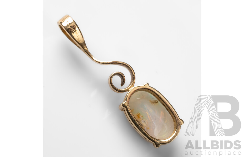 14ct Yellow Gold & Lightning Ridge Opal Pendant - 1.76gms