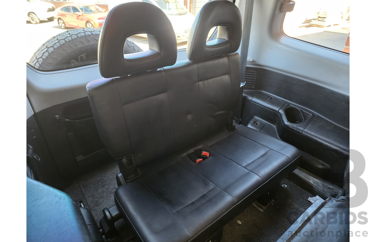 07/2004 Mitsubishi Pajero Exceed LWB (4x4) NP 4d Wagon Silver 3.8L